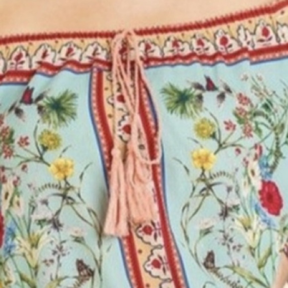 Umgee Floral Off the Shoulder Boho Blouse Bell Sleeves Women’s Size Medium - Picture 8 of 8